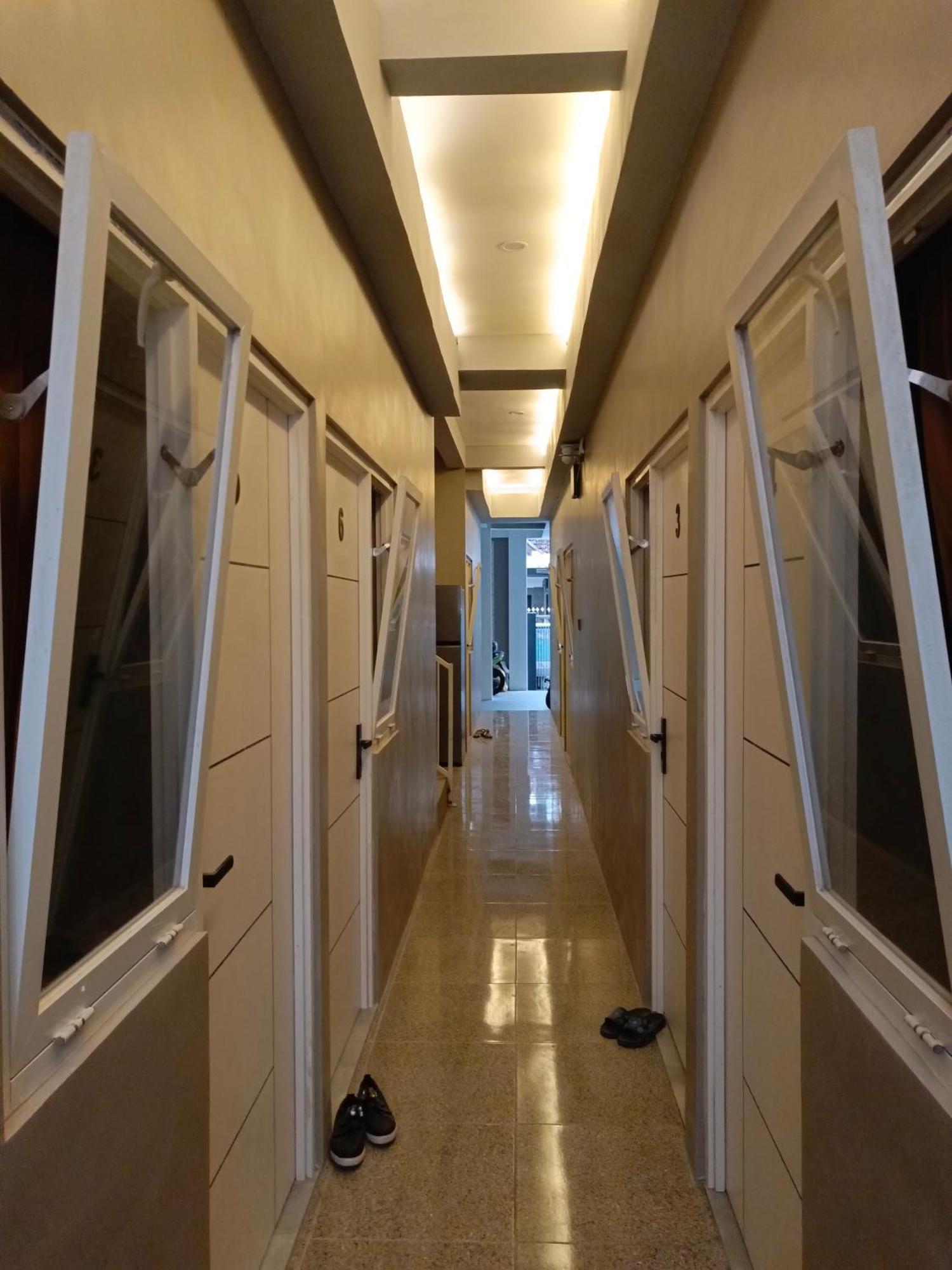 Kos Bu De 24 Homestay *